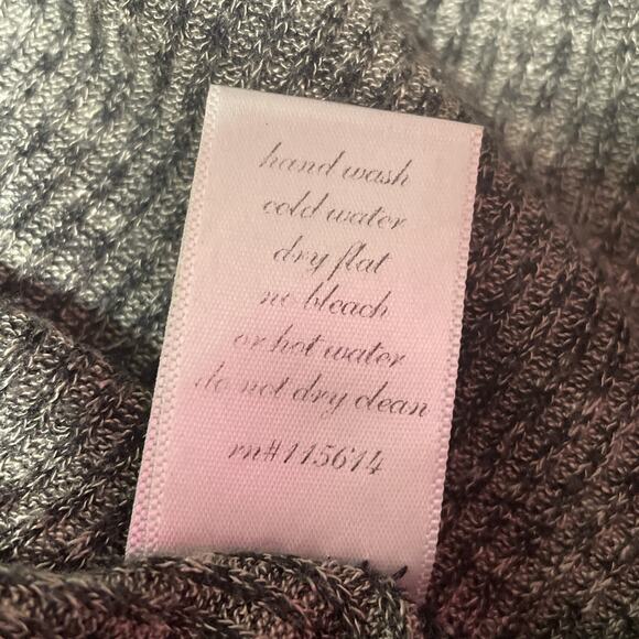 QUINN Pullover Sweater Women’s Medium Asymetric Lace Loose Stitch Long Sleeve - Picture 6 of 6